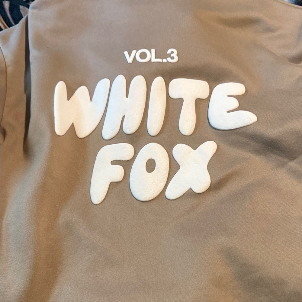 White Fox Boutique Tan Hoodie and Sweatpants Set - Picture 8 of 9